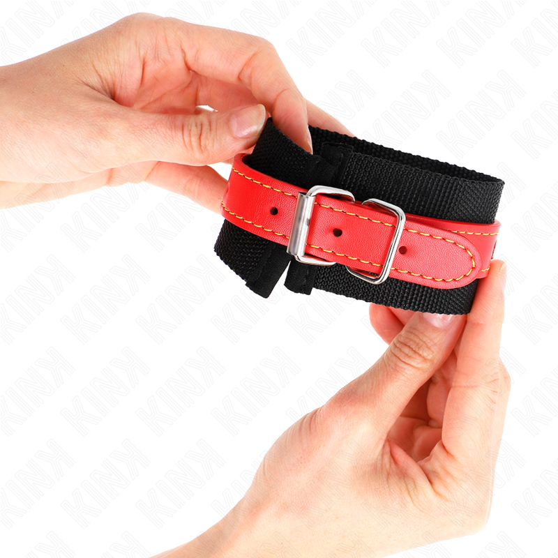 KINK - MUÑEQUERAS DE NYLON NEGRO CON CORREA POLIPIEL ROJO AJUSTABLE 19-24 CM X 5.5 CM - Imagen 4