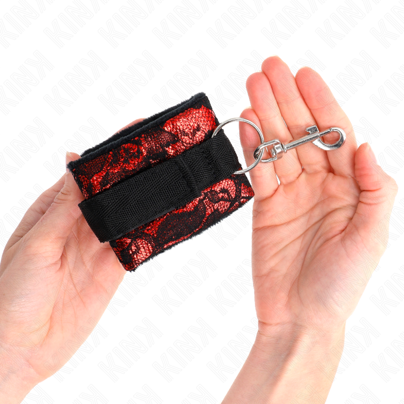 KINK - MUÑEQUERAS DISEÑO ESCÁNDALO ROJO-NEGRO - Imagen 4